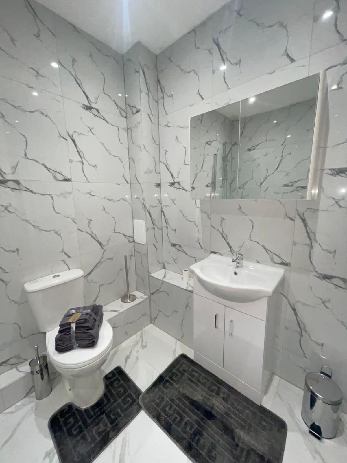 1 Bedroom Apartment - Flitwick - Contractor Friendly - Tourist Ready - Full Kitchen - Wifi - Smart Tv - Sofa Bed - Free Parking - Ideal For Short Or Long Stays Kültér fotó